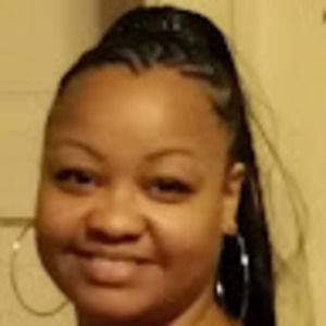 Meet your Posher, Shenita